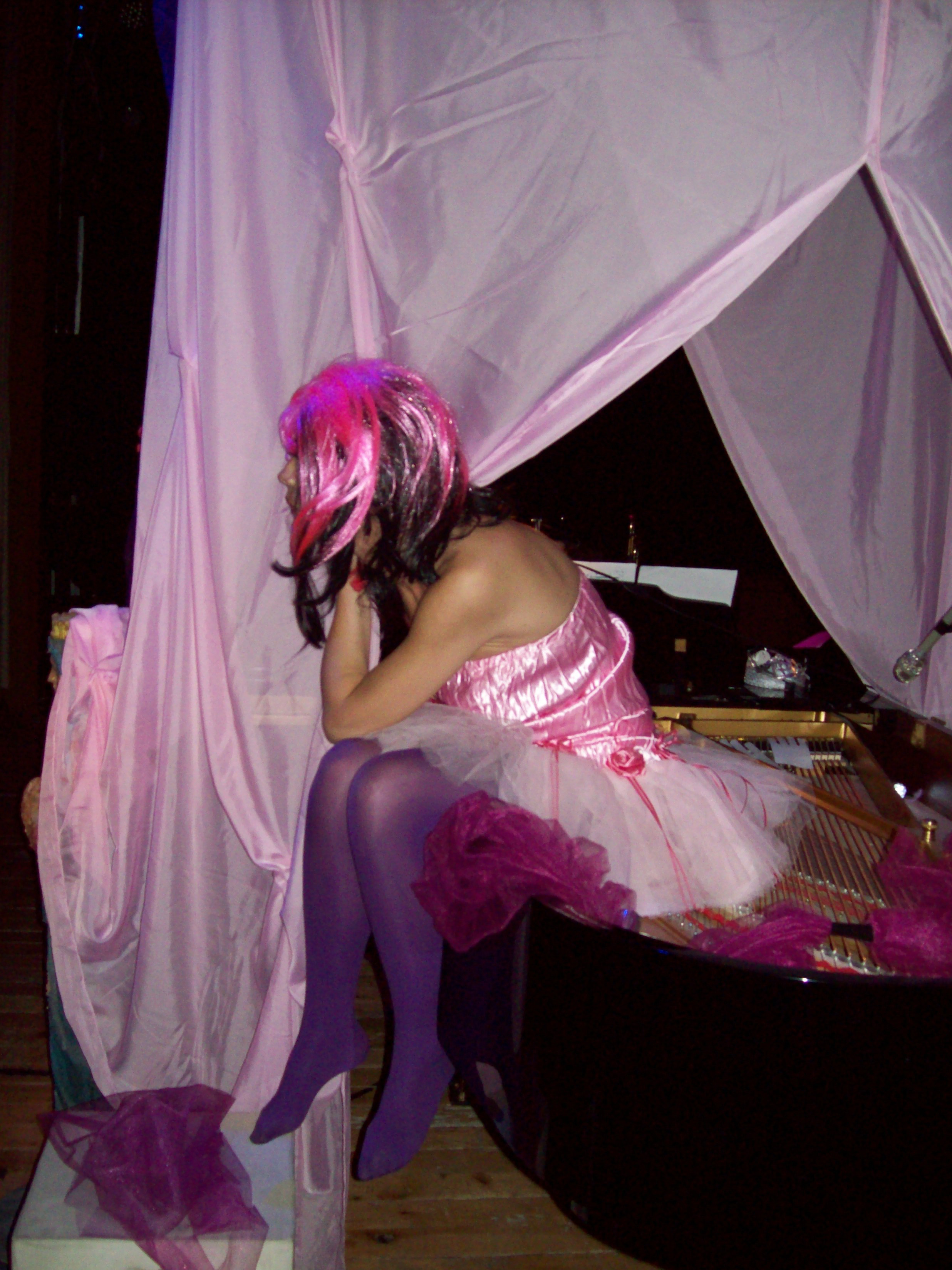 bed-and-breakfist-with-barrie-and-barbie-8